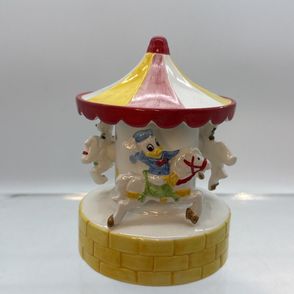 Mickey Minnie and Donald on Carousel Music Box Walt Disney Productions, Japan